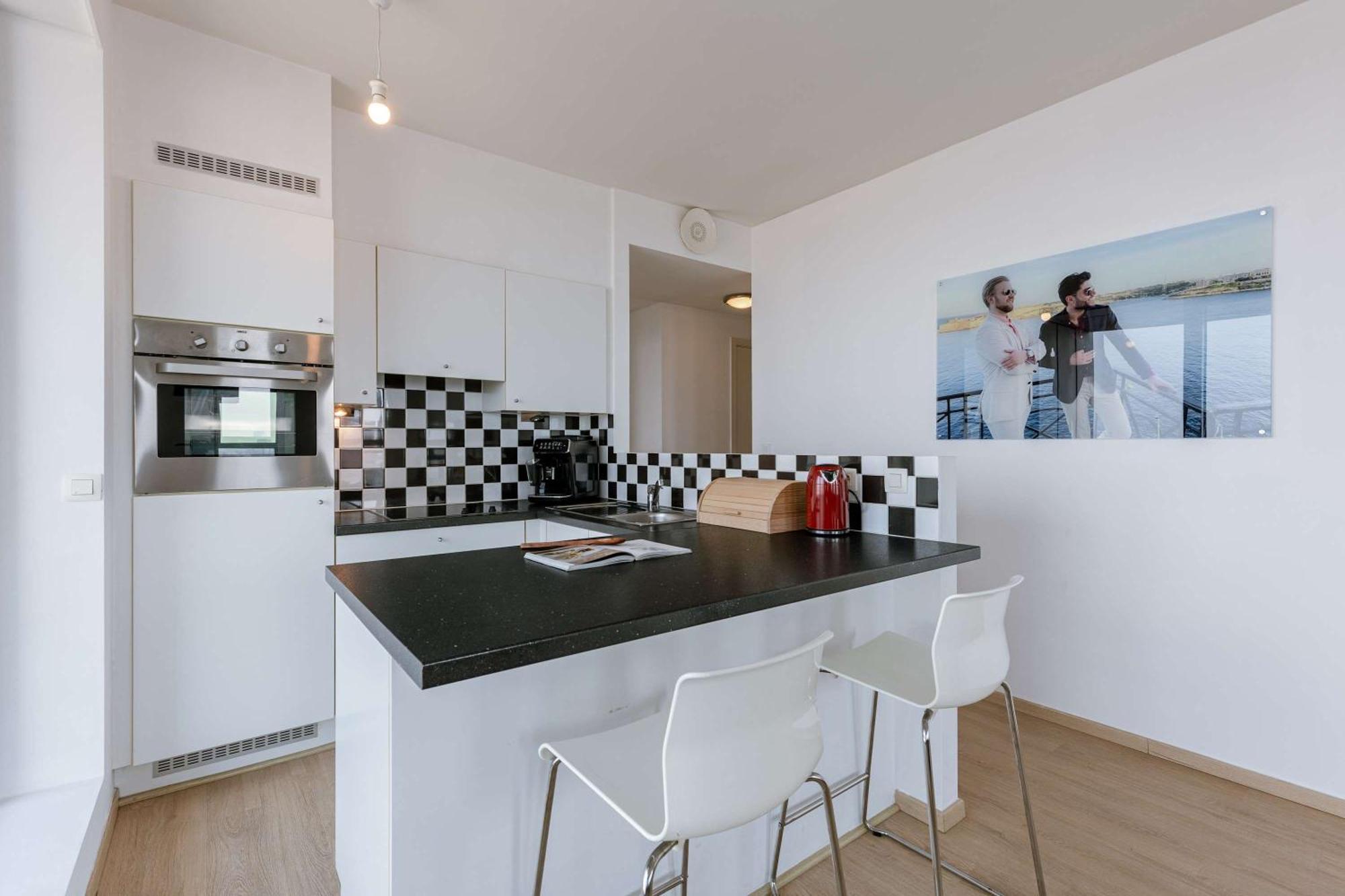 Huswell - Amazing In London Tower With Parking Appartement *